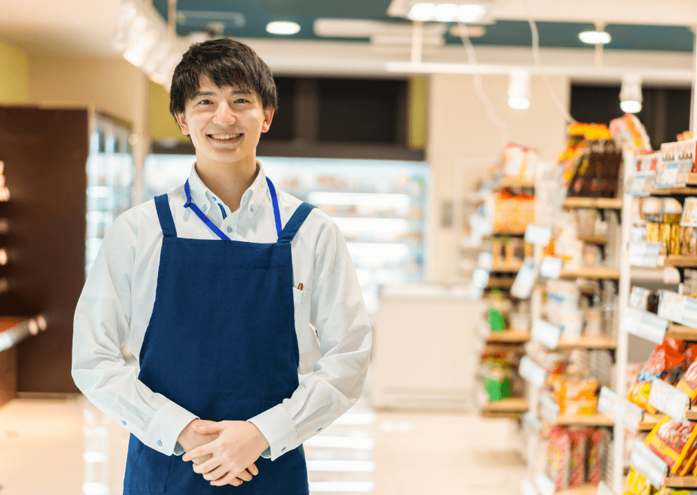 スーパーの店員